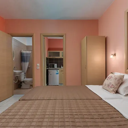 Ouzas Luxury 3* Олимпиаки-Акти