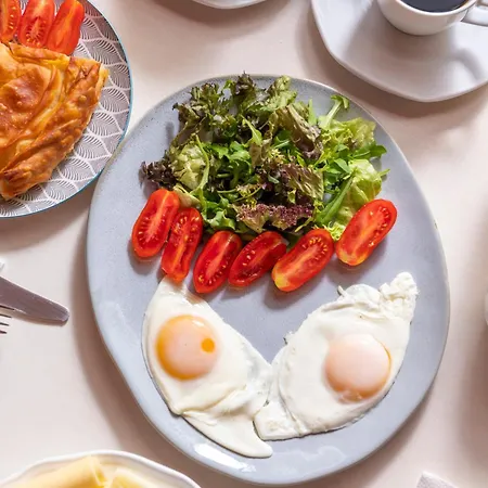 Ouzas Luxury 3* Ολυμπιακή Ακτή