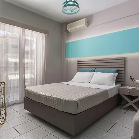 Отель Ouzas Luxury