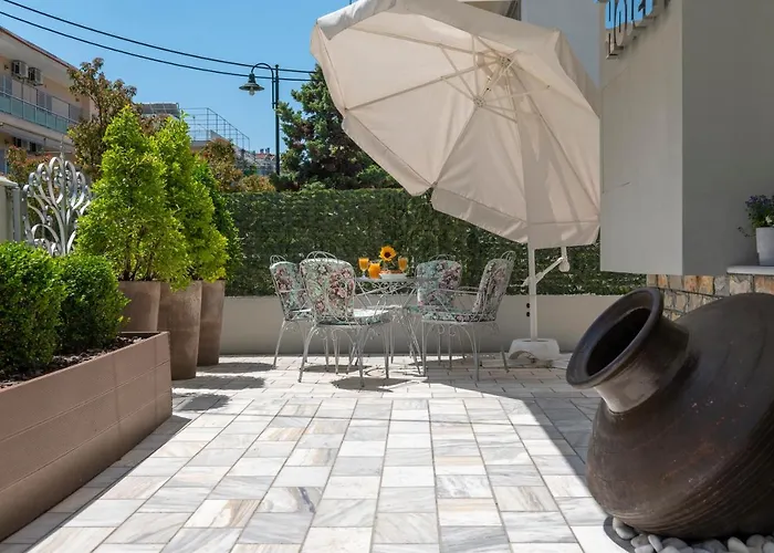 Hotel Ouzas Luxury Olympiakí Aktí