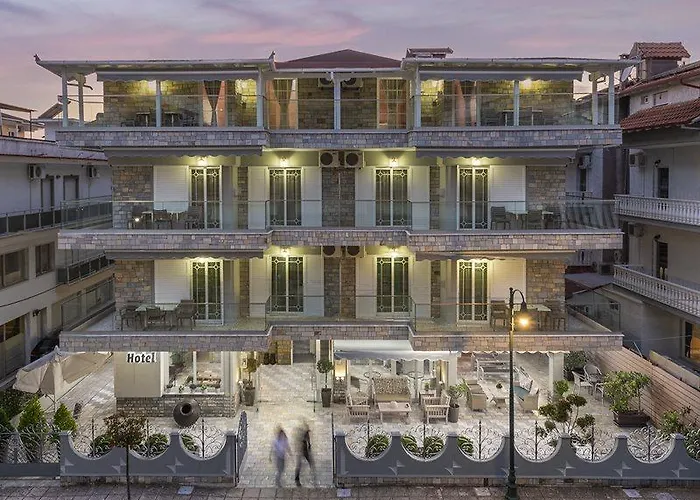 Ouzas Luxury Hotel Olympiakí Aktí