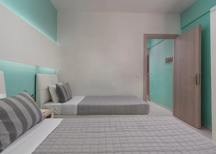 Ouzas Luxury Hotel