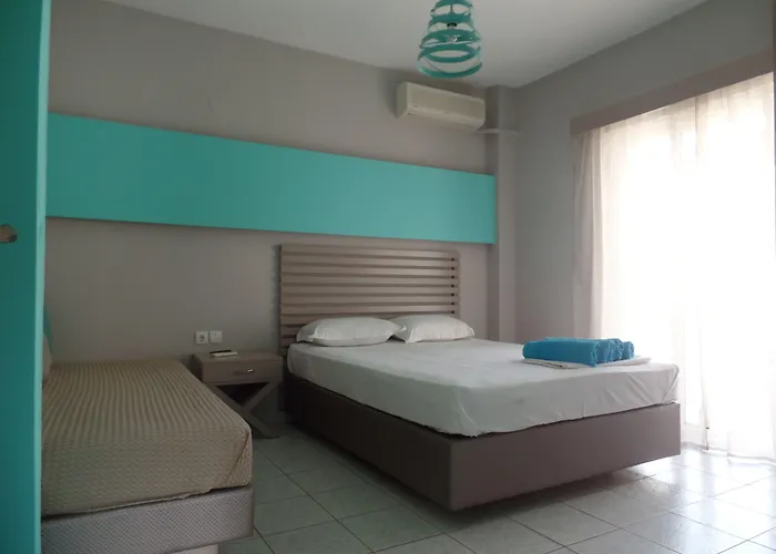 Hotel Ouzas Luxury 3*