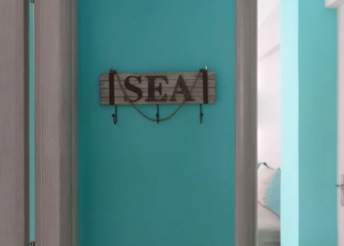 Ouzas Luxury 3* Olympiakí Aktí