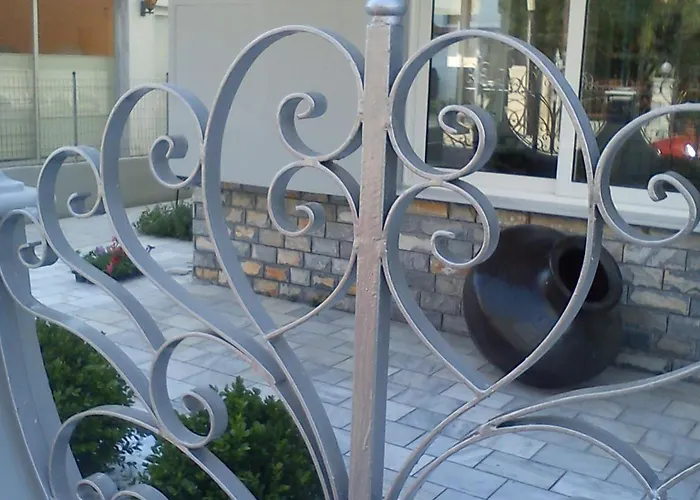 Ouzas Luxury 3* Olympiakí Aktí