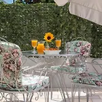Hotel Ouzas Luxury 3*