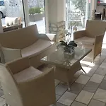 Ouzas Luxury Hotel Olympiakí Aktí