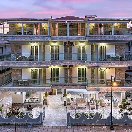 Hotel Ouzas Luxury Olympiakí Aktí