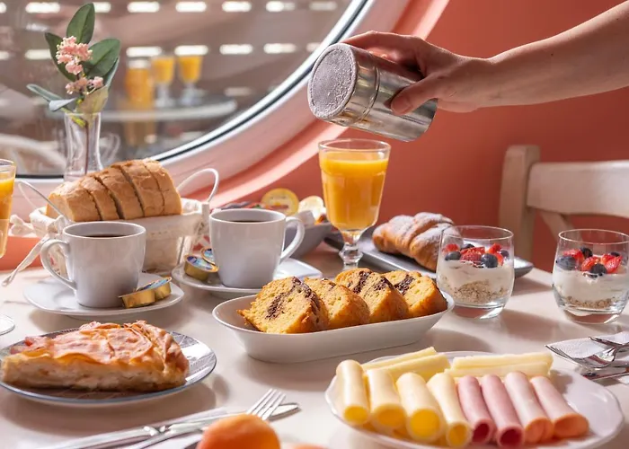 Ouzas Luxury 3* Olympiakí Aktí