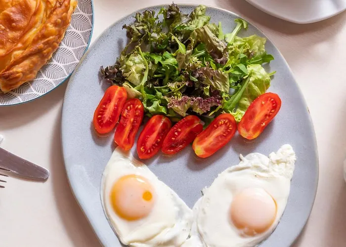 Ouzas Luxury 3* Olympiakí Aktí