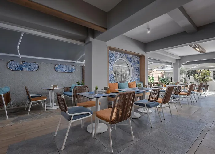 Ouzas Luxury 3* Olympiakí Aktí